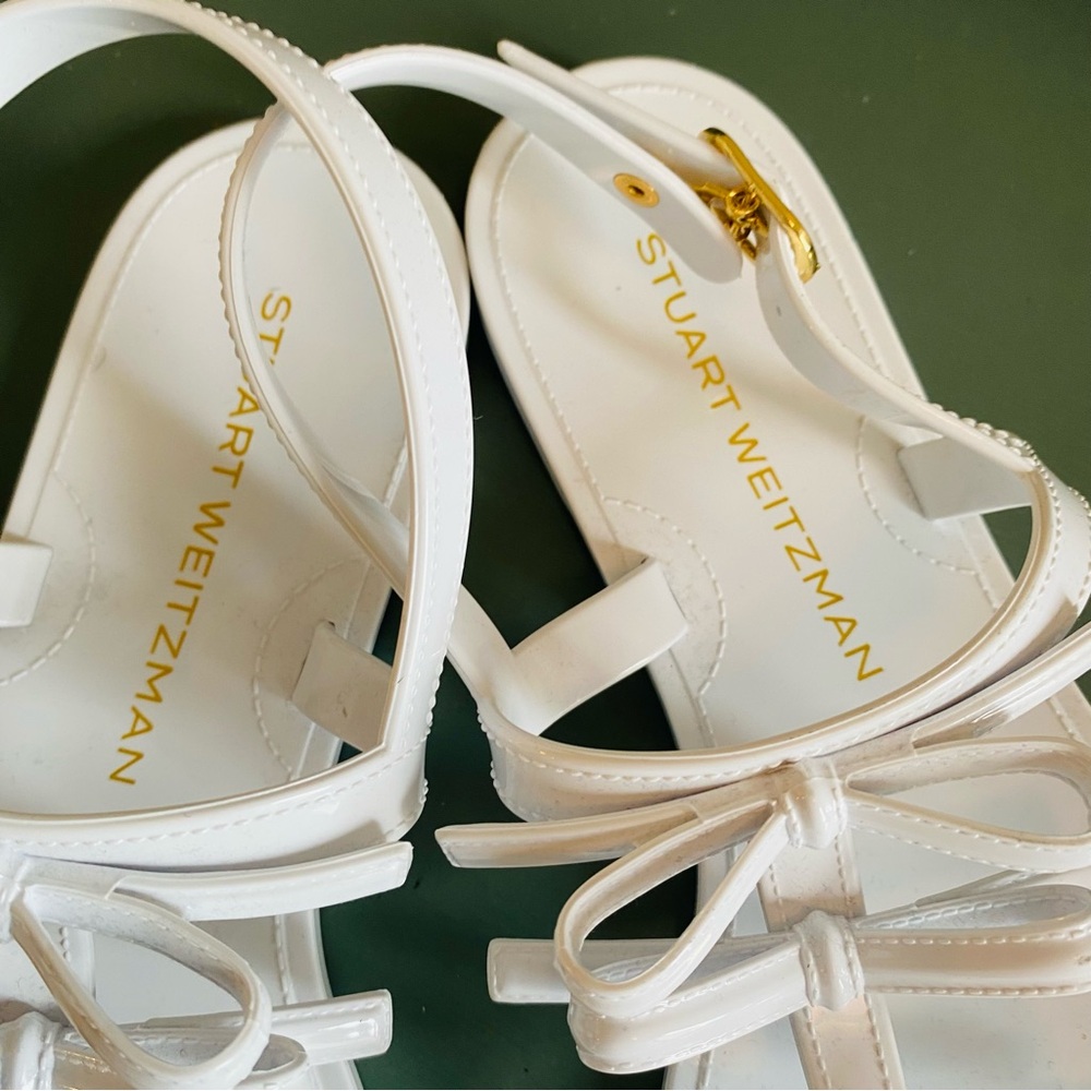 Women’s Size 8 (Euro Sz 39) Staurt Weitzman Felicity Bow Jelly Sandals In White - Picture 12 of 14